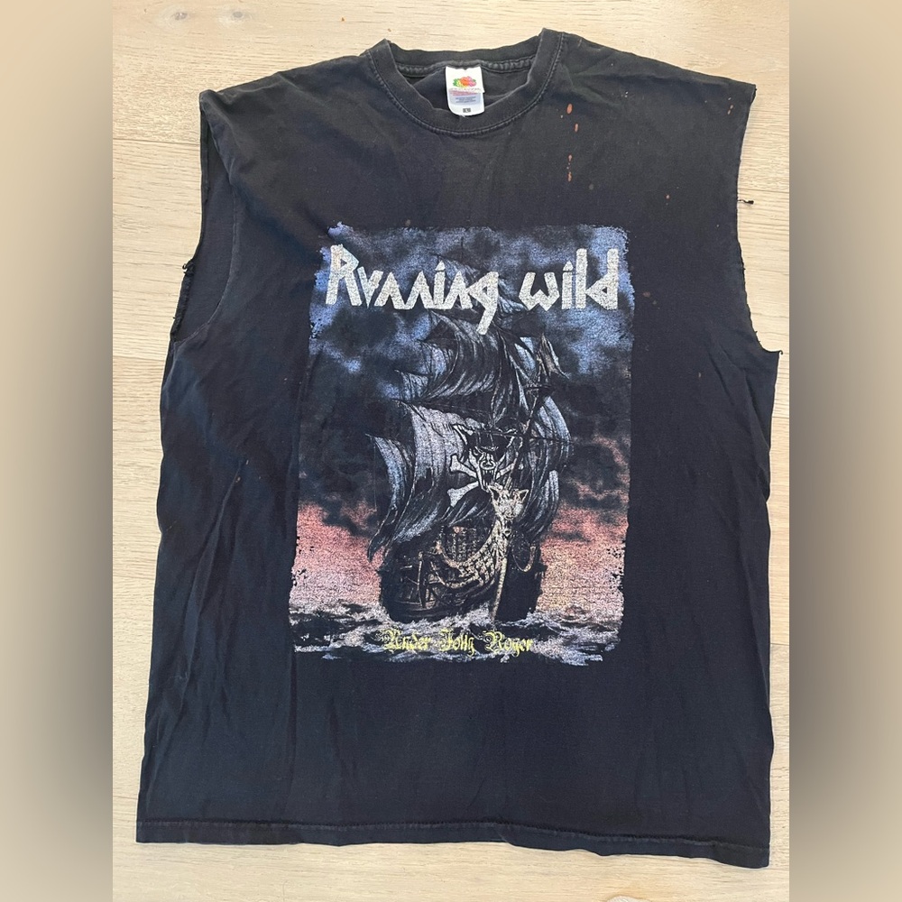 Vintage Running Wild Cut Off Tee